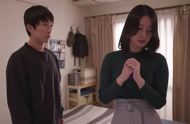 Thấy bố xxx mẹ kế mãi không có thai, cậu con trai ra tay giúp đỡ