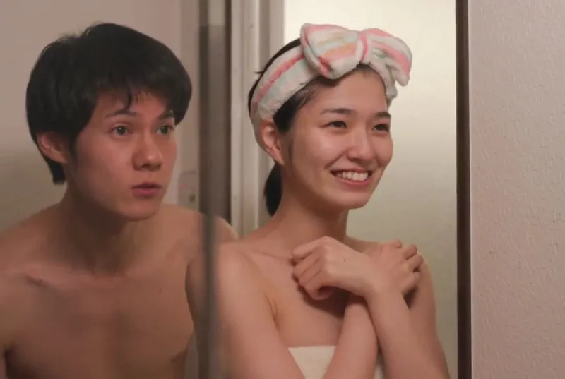 Cực phẩm trả bài em đồng nghiệp dễ thương cả đêm sau khi trễ tàu về nhà