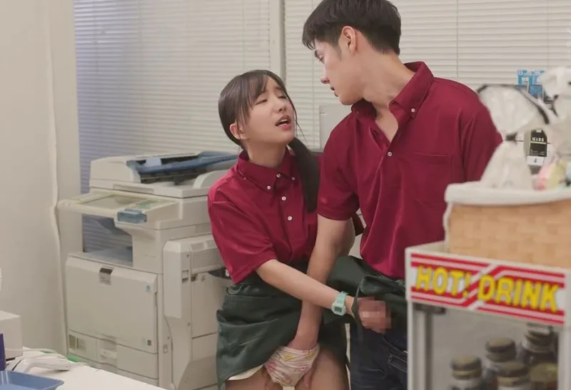 Ai rồi cũng lén lút nhân tình khi đi làm thêm mà thôi