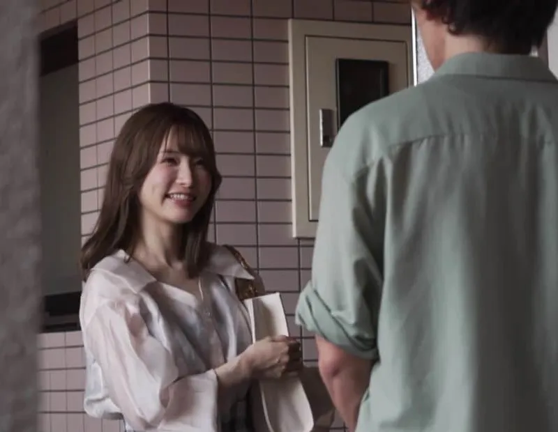 Tranh thủ 2 ngày người vợ đi vắng ở nhà làm tình em cạnh bên nhà xinh đẹp mới chuyển tới